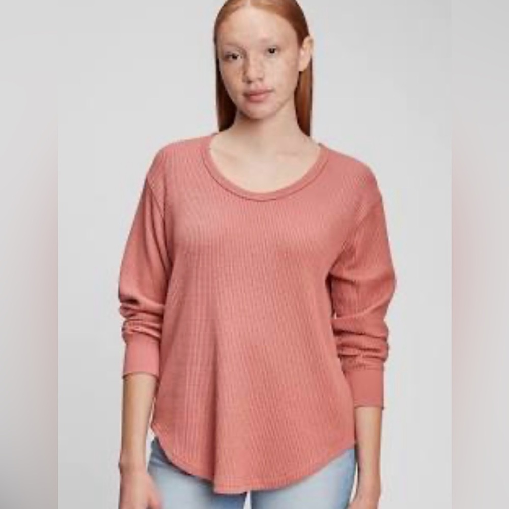 GAP Waffle-Knit Crewneck T-Shirt Long-Sleeve